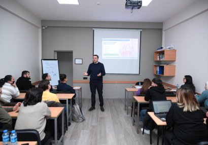 Bakıda tanınmış mütəxəssisin iştirakı ilə oxatma təlimləri keçirildi