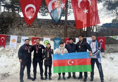 Naxçıvan güləşçiləri Türkiyədə keçirilən festivalda uğurla çıxış ediblər