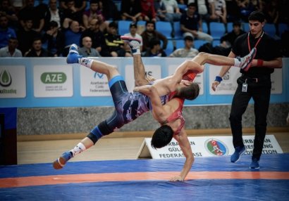 Azərbaycan çempionatında sərbəst güləş üzrə ilk finalçılar məlum oldu
