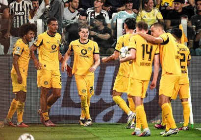 Bundesliqa tarixində bunu "Borussiya"dan başqa yalnız bir komanda bacarıb -"Bayern" deyil