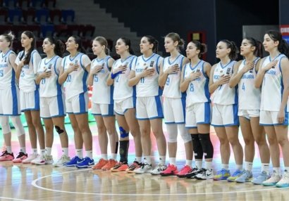 Azərbaycan millisi Ukraynaya məğlub oldu