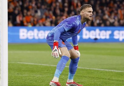 "Bayern" Noyerin yerinə Premyer Liqadan qapıçı gətirir