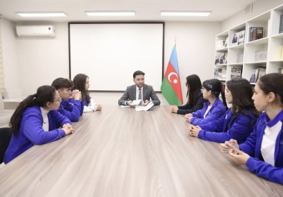 Azərbaycan Kamandan Oxatma Federasiyasında idmançılara yeni idman dərəcələri təqdim edildi