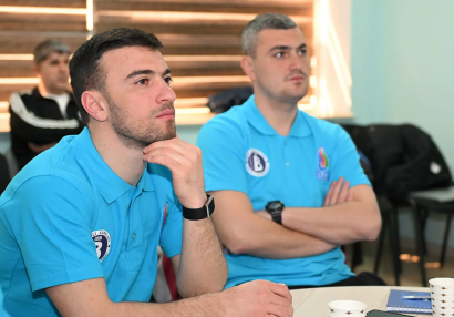 UEFA-nın B kateqoriyalı məşqçi kursunun III mərhələsi başladı