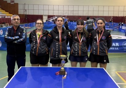 Azərbaycan stolüstü tennisçiləri Türkiyə Superliqasının mükafatçısı oldular
