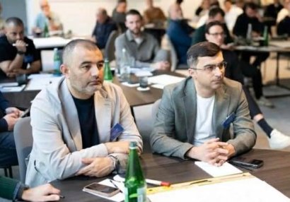 "Qarabağ" rəsmiləri UEFA forumuna qatılıblar