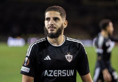 "Rəvan Həmzəzadə utancvericidir" - Yassin Benzia