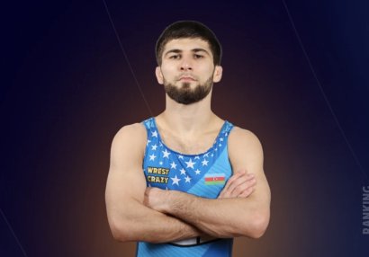 İslam Bazarqanov Avropa çempionatında finala yüksəldi