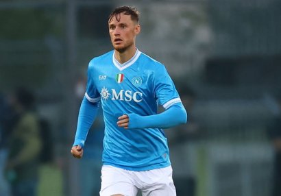 "Liverpul"dan müdafiəyə 24 milyonluq möhkəmlənmə