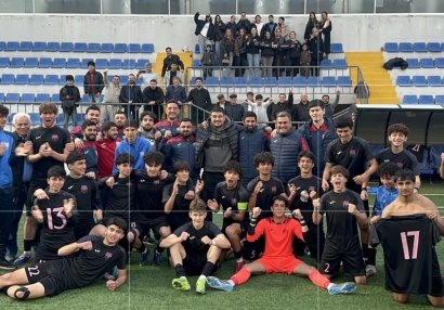 "Sabah"ın daha bir komandası çempion oldu