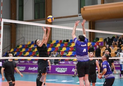 Dövlət qurumlarının əməkdaşları arasında voleybol yarışı keçirildi