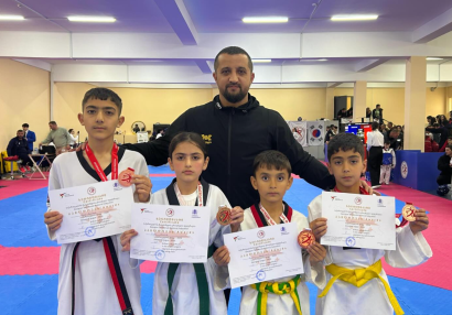 Azərbaycan taekvondoçuları Gürcüstanda 4 medal qazandılar