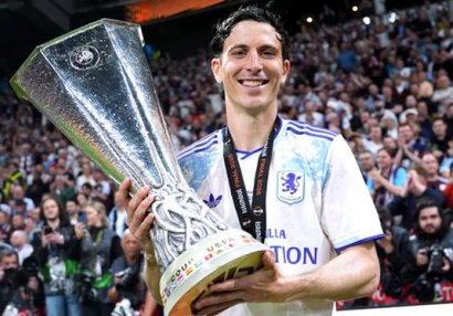 İspaniyalı futbolçu Avropa Liqasının rekordunu təkrarladı