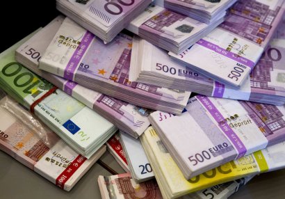 Bu Avropa nəhəngi transferlərə 345 milyon avro xərcləyəcək