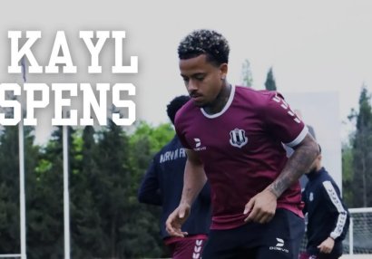 "Karvan-Yevlax" Kayl Spenslə yollarını ayırdı
