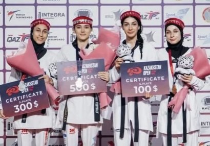 Minayə Əkbərova Qazaxıstanda beynəlxalq turnirdə qızıl medal qazanıb