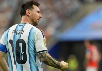 Messi qrup mərhələsinin bombardiri oldu - Şərikli rekordçulara çata bildimi?