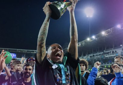 "Sabah" daha bir futbolçu ilə yollarını ayırdı