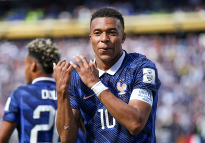 Fransa - Paraqvay oyununun ən yaxşısı bilindi - Bu, komandasına qələbə qazandıran Mbappe deyil