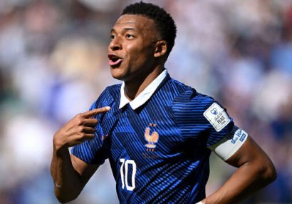Mbappe Messini geridə qoydu