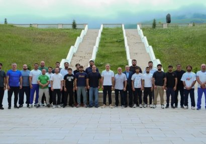 Rəşad Nəbiyev milli üzvləri ilə görüşdü