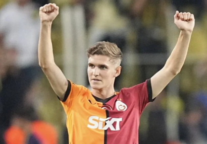 "Qalatasaray" onunla yollarını ayırır