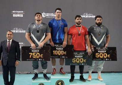 Azərbaycanın 4 güləşçisibeynəlxalq turnirdə medal qazanıb