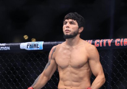 Tofiq Musayev amerikalı ulduza meydan oxudu