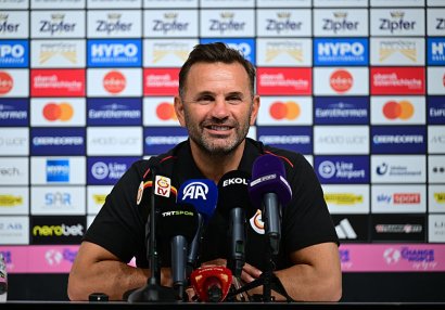 Okan Buruk "Qalatasaray"lıların "ürəyinə su səpdi": "Onlara bunu vəd edirəm"