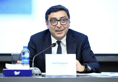 Fərid Qayıbov Azərbaycanı beynəlxalq yarışlarda uğurla təmsil etmiş idmançılarla görüşdü