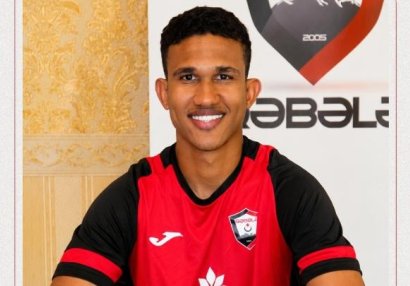 Edson Eduardo "Qəbələ"də - RƏSMİ
