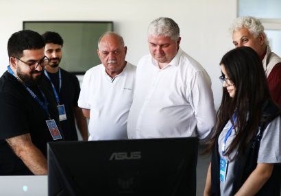 AFFA-nın baş katibi "Sabahın Ulduzları" Bakı Kubokunun oyununu izlədi