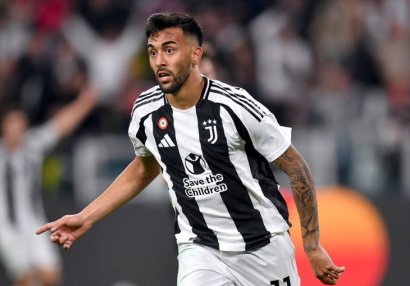 "Beşiktaş" "Yuventus"un vingerinə elçi düşdü