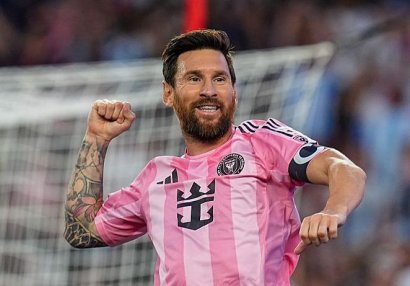 Messi şou göstərib Jairi haqladı
