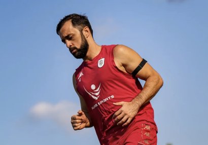 "Neftçi" Elvin Camalovla yollarını ayırdı