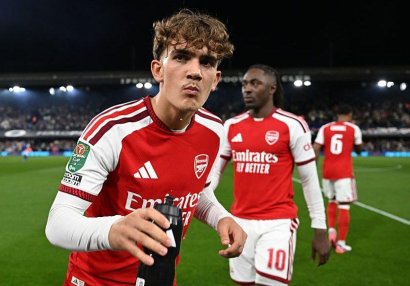 "Luton Taun" "Arsenal"ın 16 yaşlı ulduzunu istəyir