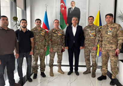 "Kəpəz"in İdarə Heyətinin sədri Anar Abdullayev müharibə veteranları ilə görüşüb