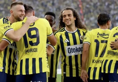 "Fənərbağça"dan tarixi rekord