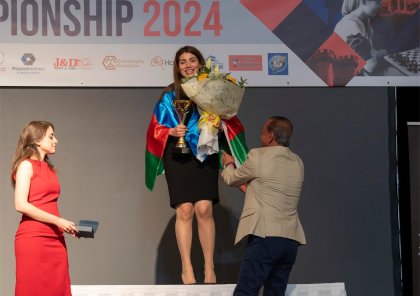 Qızıl medal qazanan Azərbaycan şahmatçısı mükafatlandırıldı