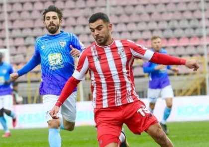 Vüsaldan assist, komandası pley-offda, Coşqun isə...