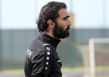 Vaqif Cavadovun yerini o tutacaq