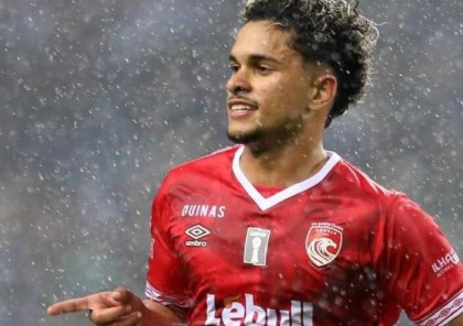 Dünya futbolunda yeni rekord - Braziliyalı vinger tarixə düşdü