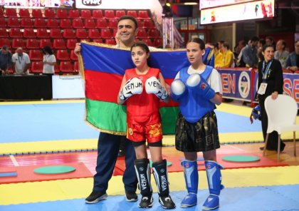 Əminə Əliyeva dünya çempionatının finalına yüksəldi