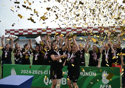 AFFA U-17 Qızlar Liqasının qalibləri mükafatlandırıldı