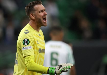 "Komanda "Çelsi"nin təzyiqini hiss etdi və ruhdan düşdü" - "Betis"in qapıçısı