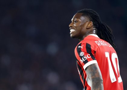 "Milan"ın ulduzu Bundesliqa yolunda - SON DURUM