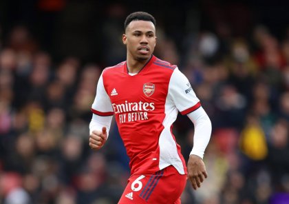 "Arsenal" braziliyalısı ilə müqavilə yenilədi