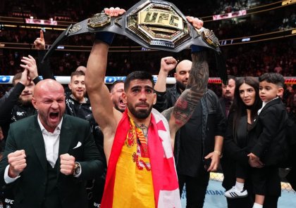 Topuriya UFC çempionu oldu