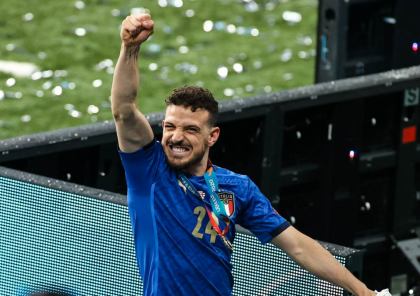 "Milan" millinin üzvü ilə vidalaşdı