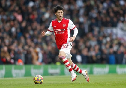 "Arsenal" yapon futbolçusu ilə yollarını ayırdı